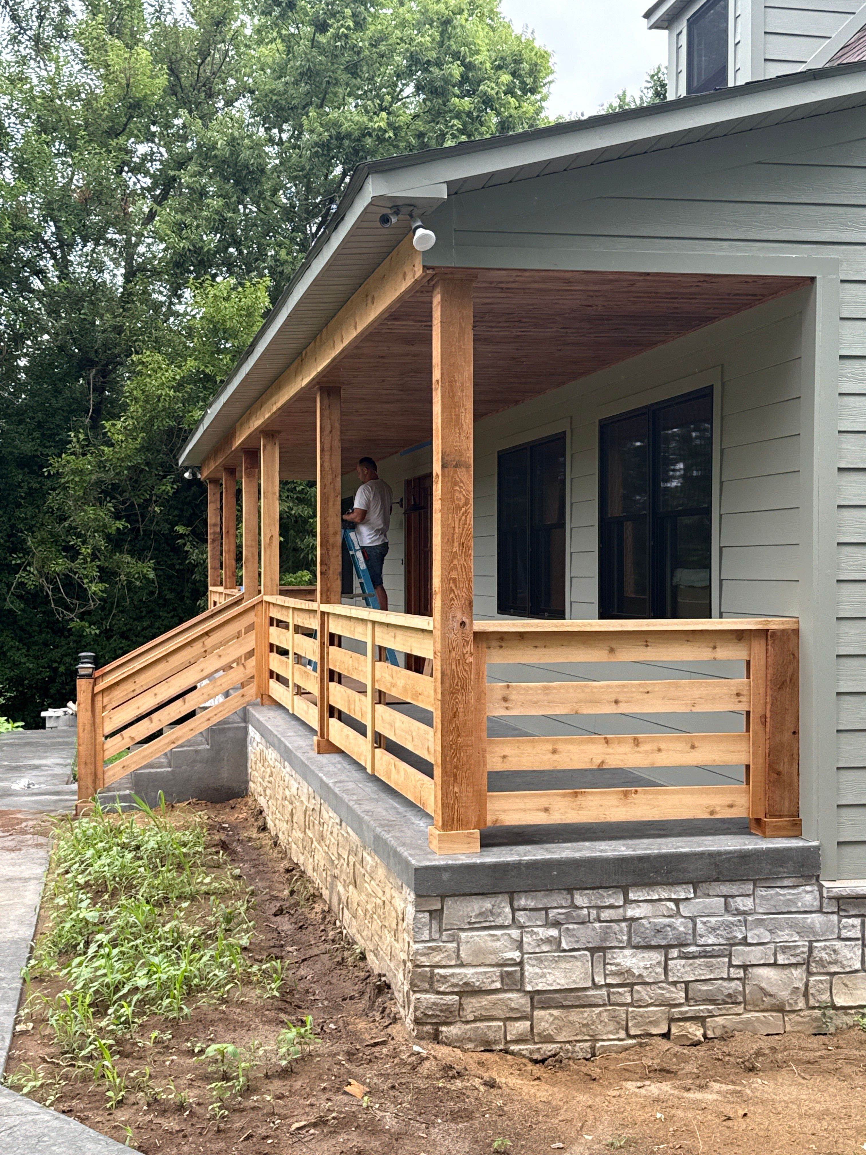 Bluegrass Finish porch and deck project in Central Kentucky.